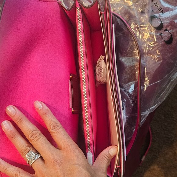 Tabby 26 genuine leather dragonfruit color Coach crossbody or shoulder bag - Picture 6 of 7